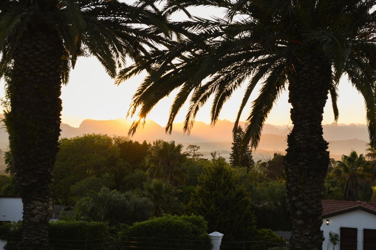 Four Palms Accommodation Durbanville Zewnętrze zdjęcie